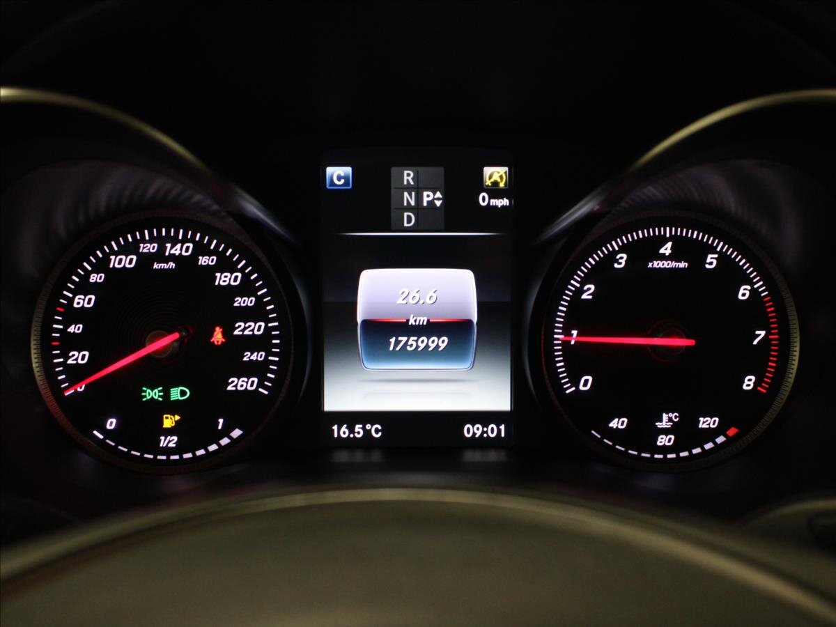 Mercedes-Benz Třídy C Kombi 2,0 l 135 kw