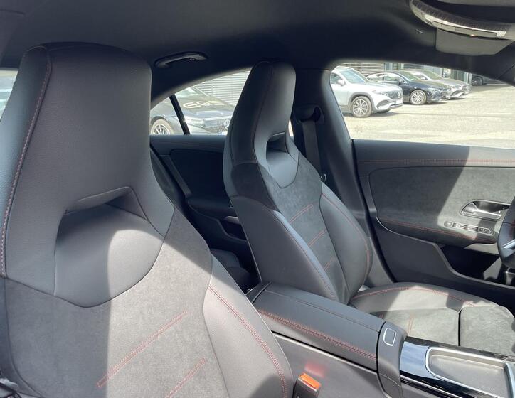 Mercedes-Benz CLA 18