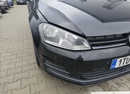 Volkswagen Golf 48