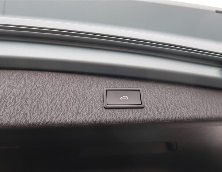 Cupra Leon Kombi 2,0 l 245 kw