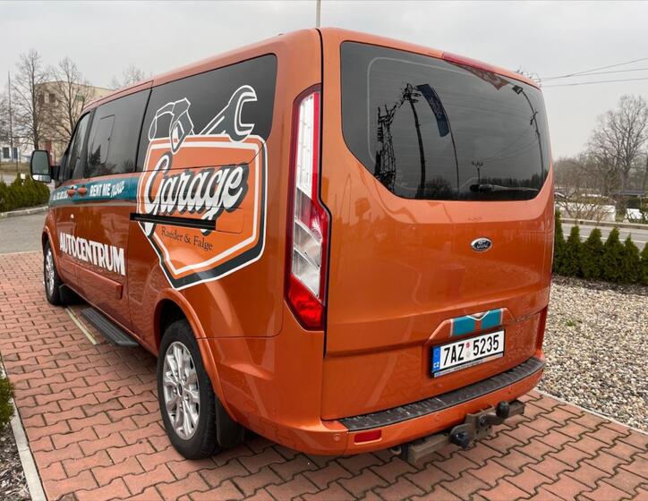 Ford Tourneo Custom 7