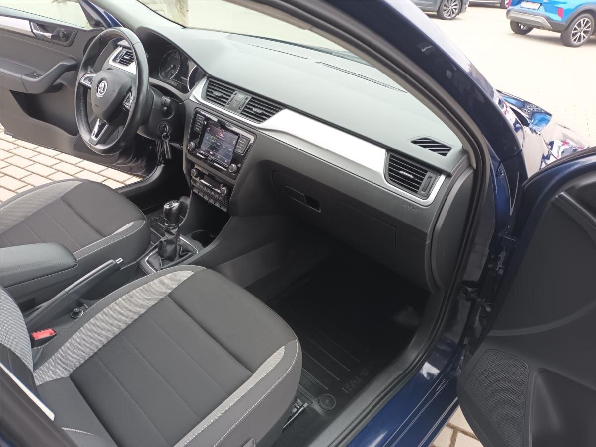 Škoda Rapid Hatchback 999,0 81 kw