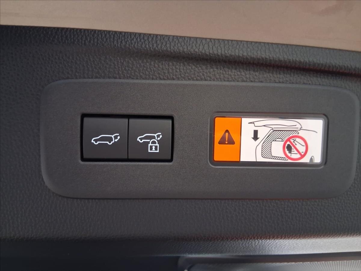 Toyota Land Cruiser SUV 2,8 l 151 kw