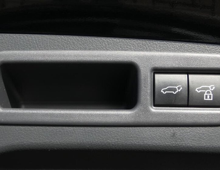 Lexus RX 350h SUV / Terénní 2,5 l 140 kw