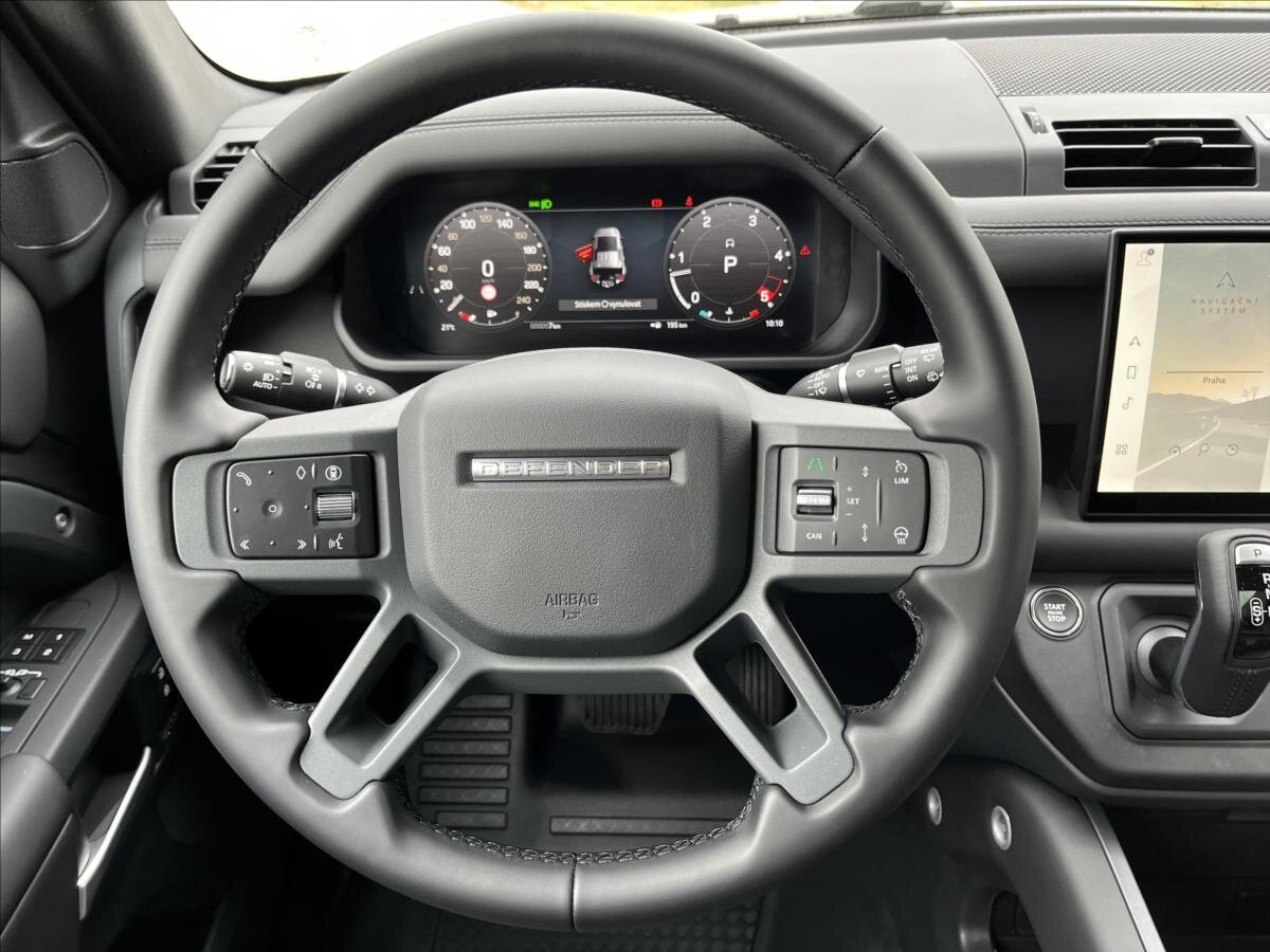 Land Rover Defender SUV 3,0 l 183 kw