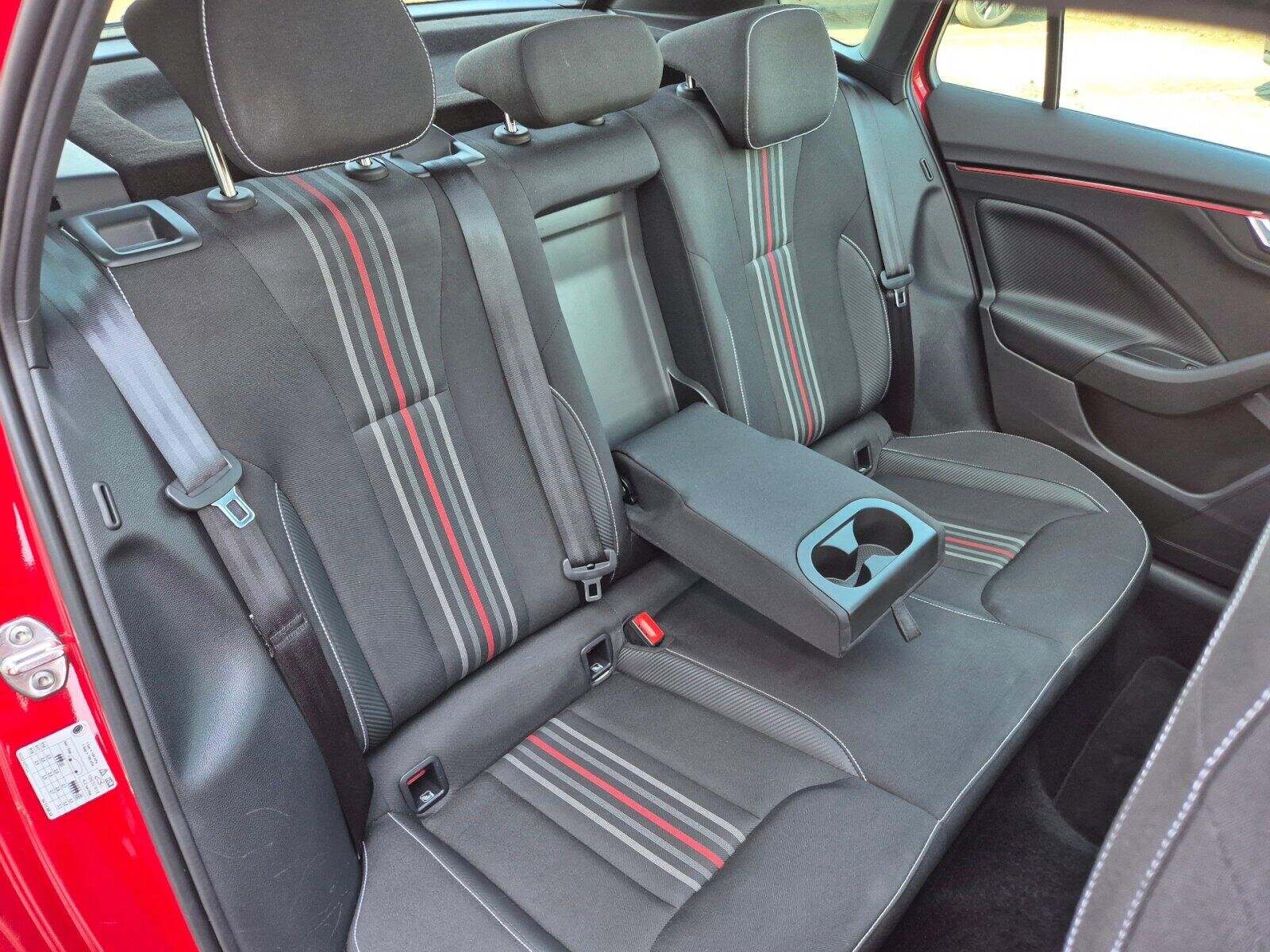 Škoda Kamiq Hatchback 1,0 l 85 kw