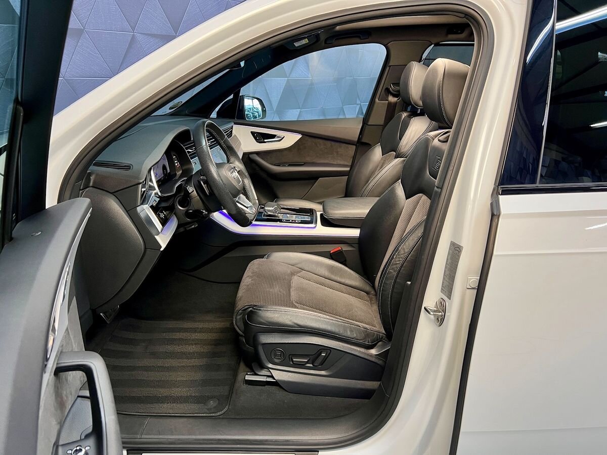 Audi Q7 SUV / Terénní 3,0 l 210 kw