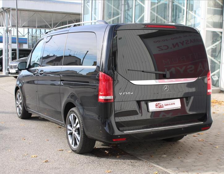 Mercedes-Benz Třídy V 4