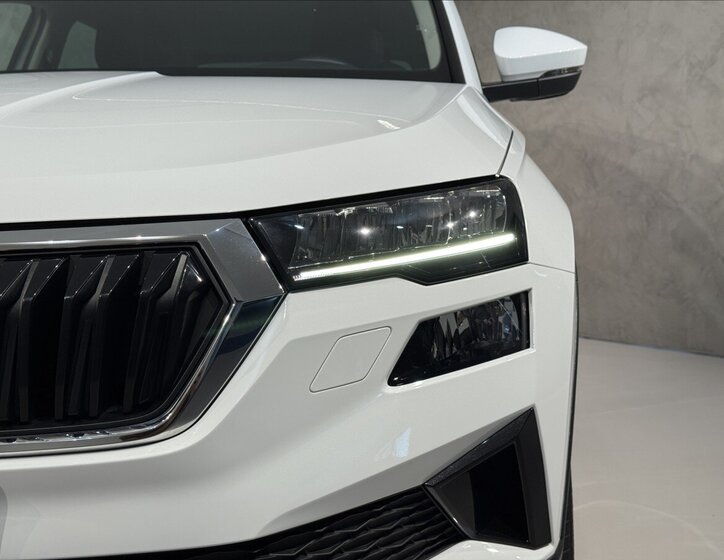 Škoda Karoq SUV / Terénní 1,5 l 110 kw