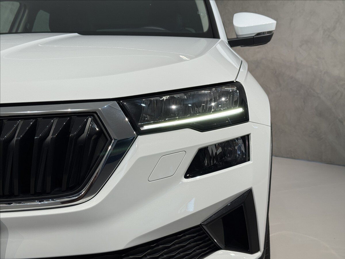 Škoda Karoq SUV / Terénní 1,5 l 110 kw