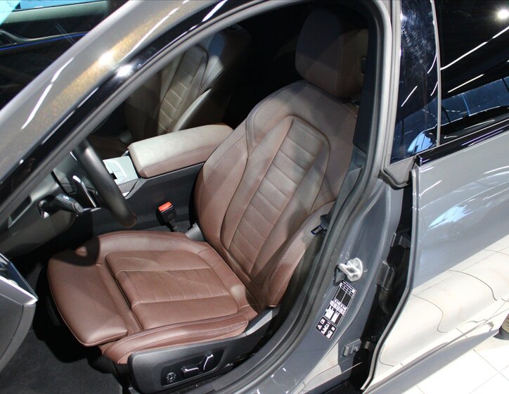 BMW Řada 4 Ostatní 2,0 l 140 kw