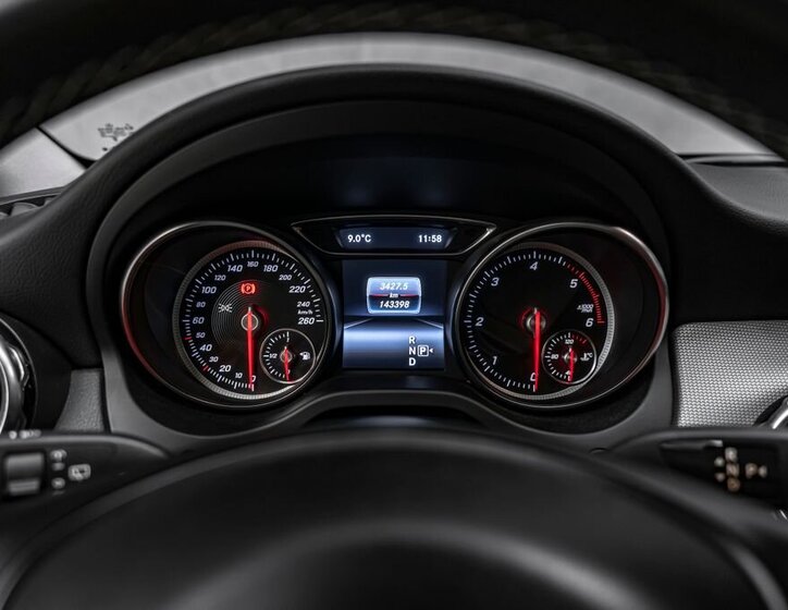 Mercedes-Benz GLA SUV 2,1 l 100 kw