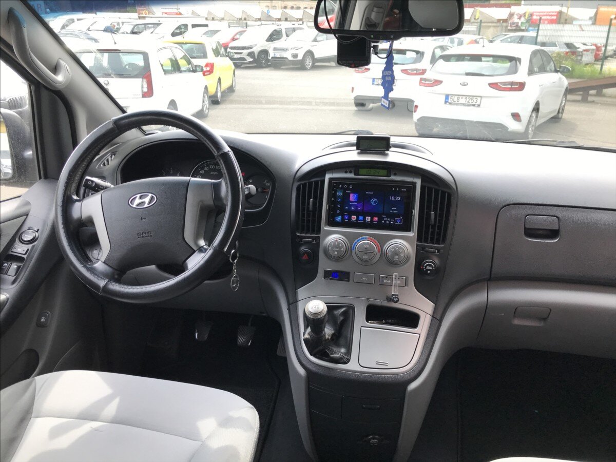 Hyundai H 1 Kombi 2,5 l 125 kw
