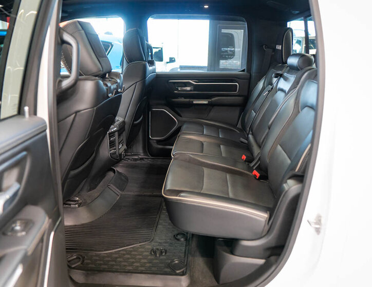 Dodge RAM Pick-up 5,7 l 295 kw