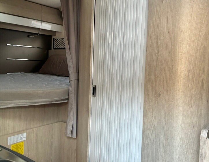 Ford Ostatní Ostatní 0,0 0