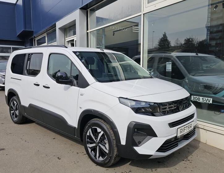 Peugeot Rifter 8