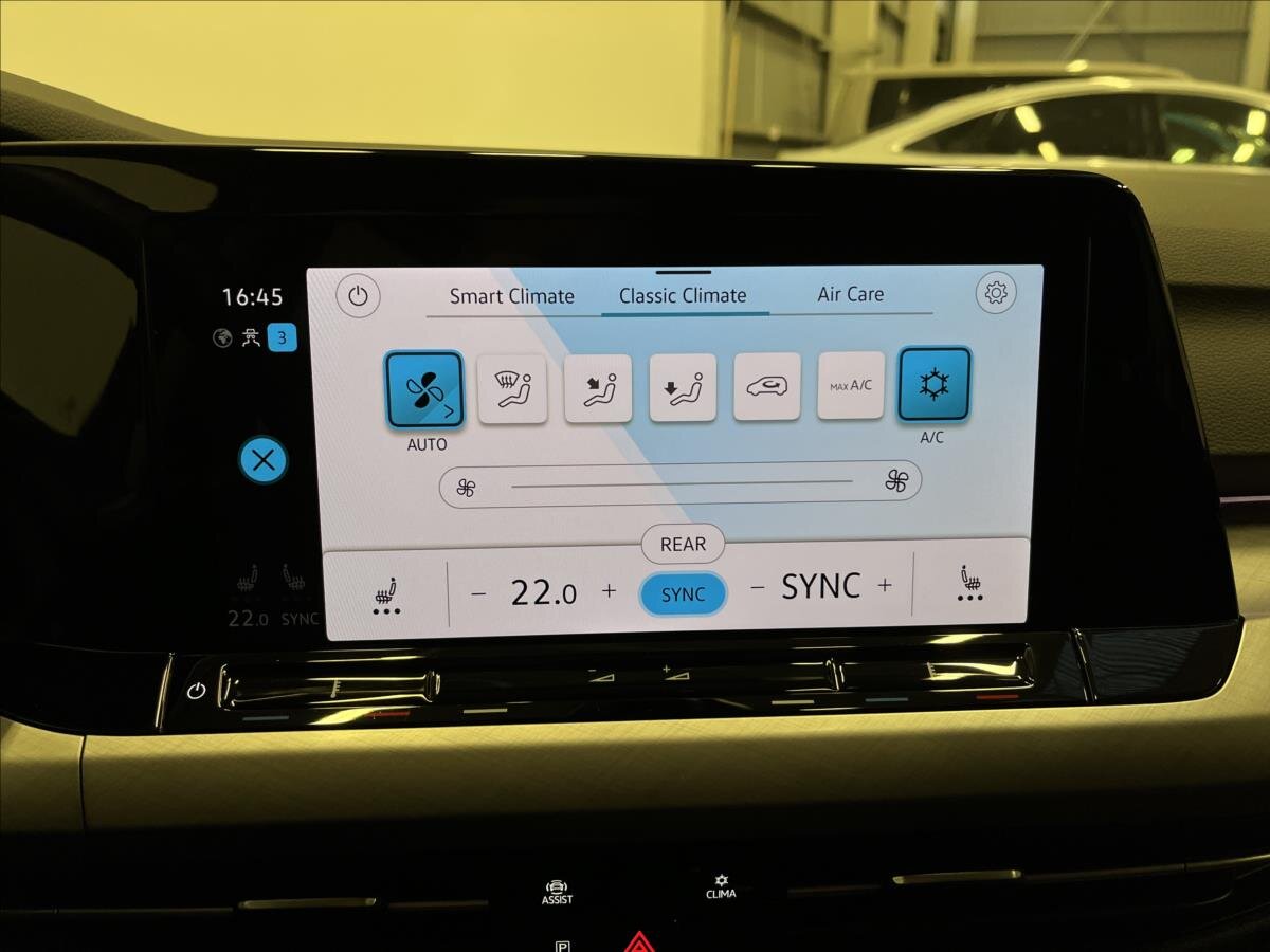 Volkswagen Golf Kombi 1,5 l 110 kw