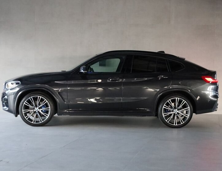 BMW X4 SUV / Terénní 2,0 l 170 kw