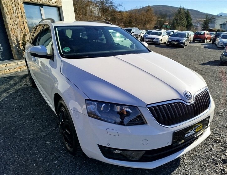 Škoda Octavia Kombi 2,0 l 110 kw