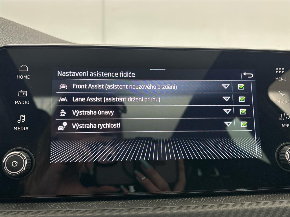 Škoda Scala Hatchback 1,5 l 110 kw