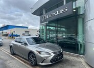 Lexus ES 300h Sedan 2,5 l 160 kw