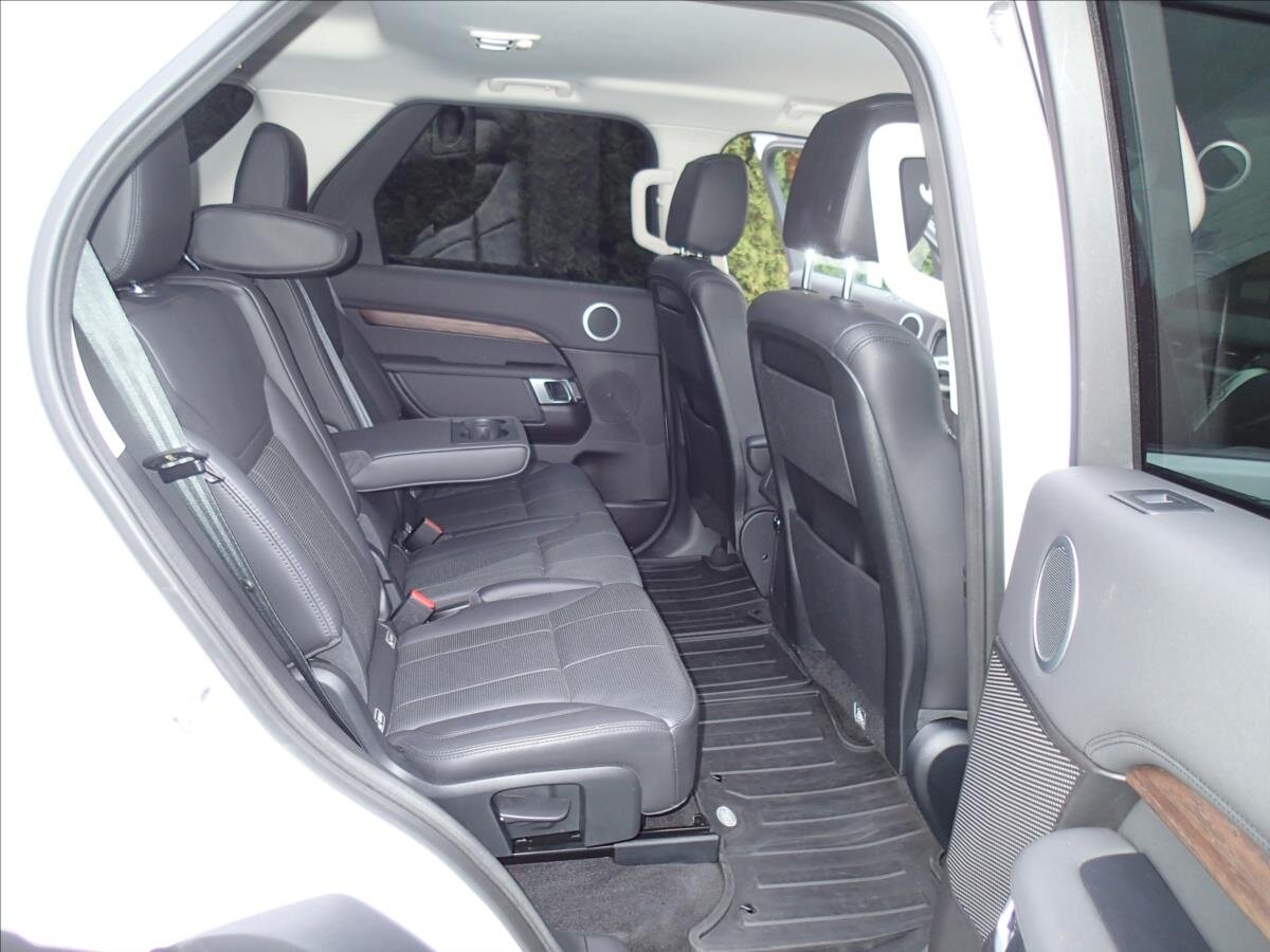 Land Rover Discovery SUV / Terénní 2,0 l 132 kw