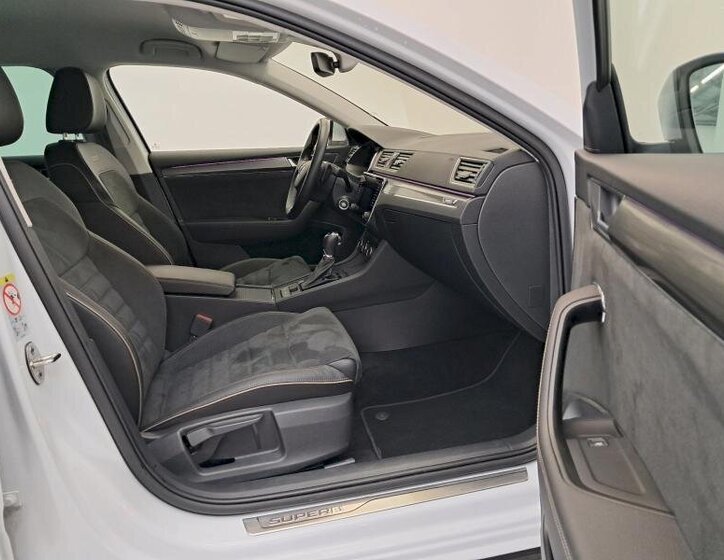 Škoda Superb Kombi 2,0 l 147 kw