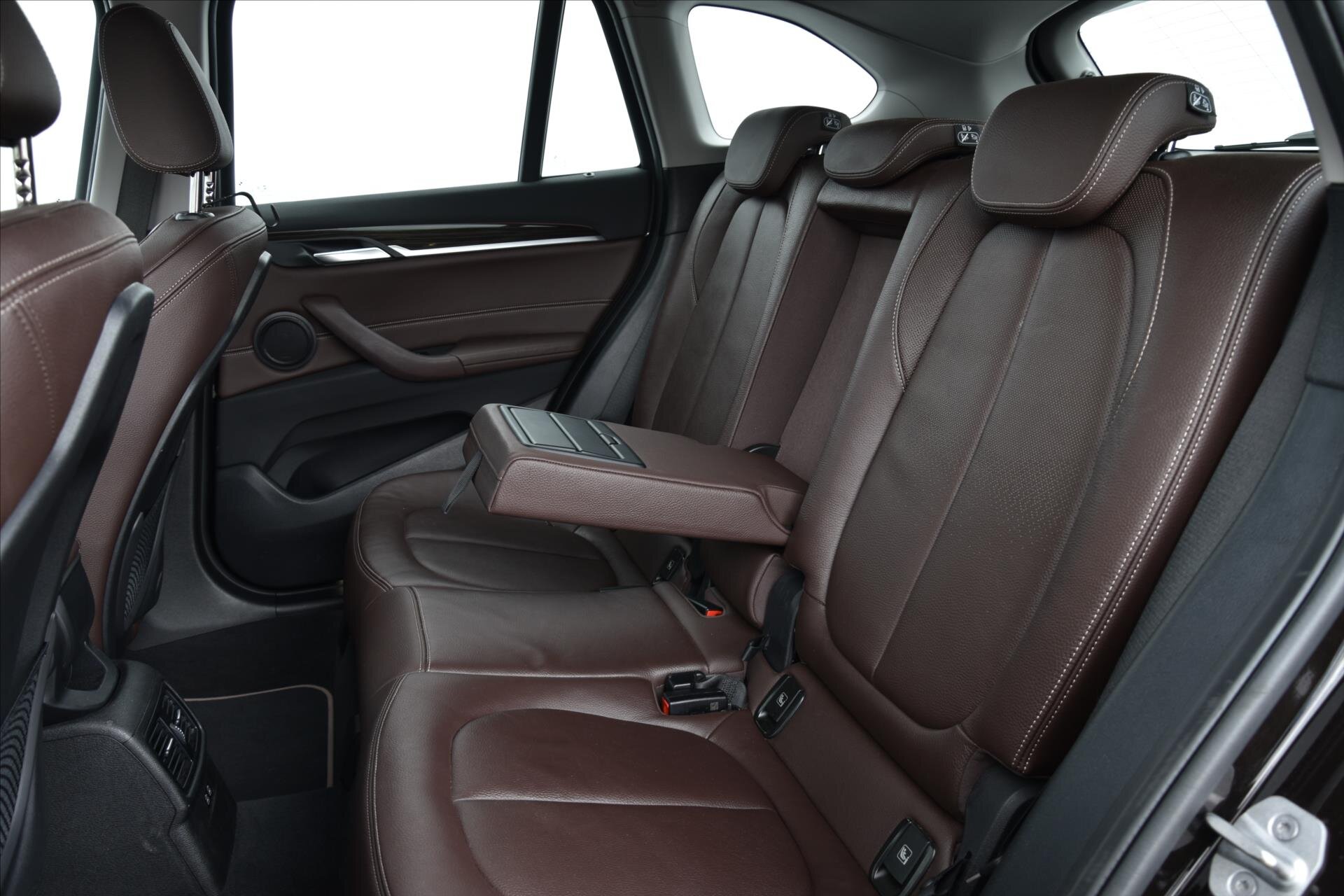 BMW X1 SUV / Terénní 2,0 l 140 kw