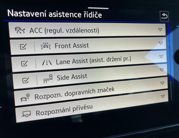 Volkswagen Arteon Kombi 2,0 l 147 kw