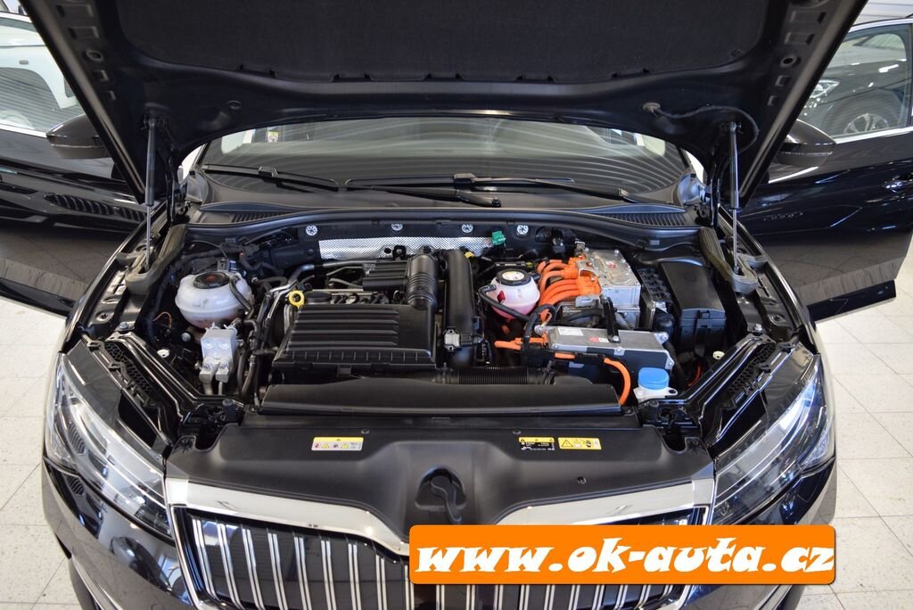 Škoda Superb Kombi 1,4 l 160 kw