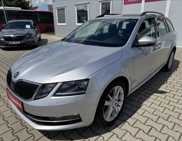 Škoda Octavia 1