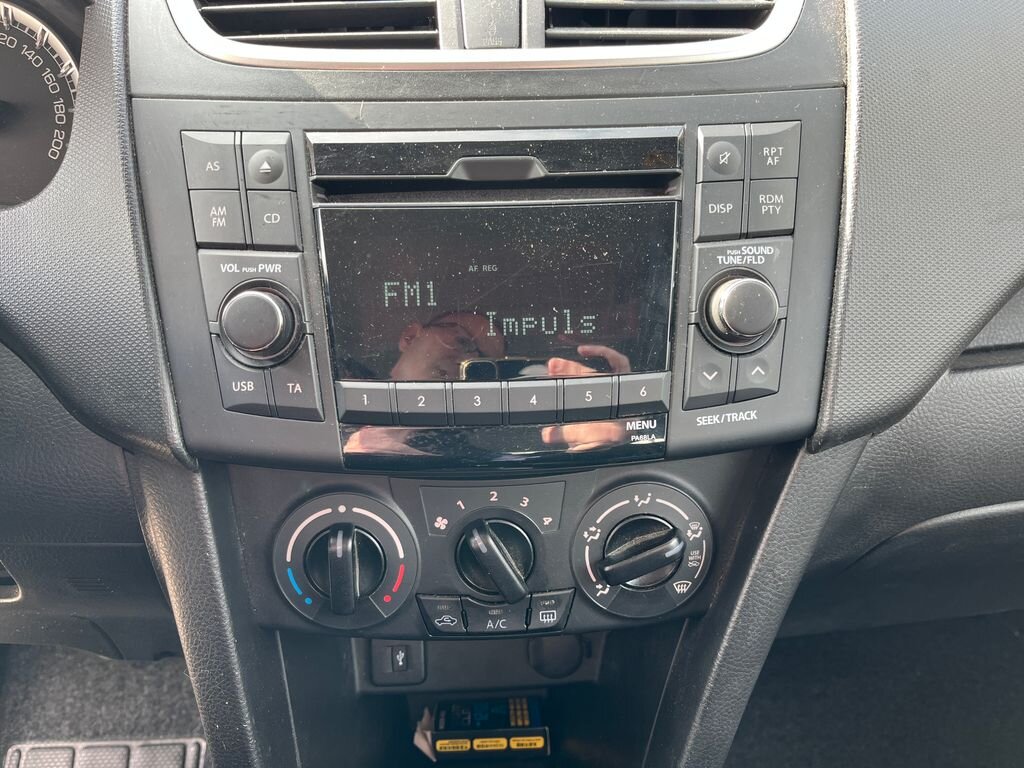 Suzuki Swift Hatchback 1,2 l 69 kw