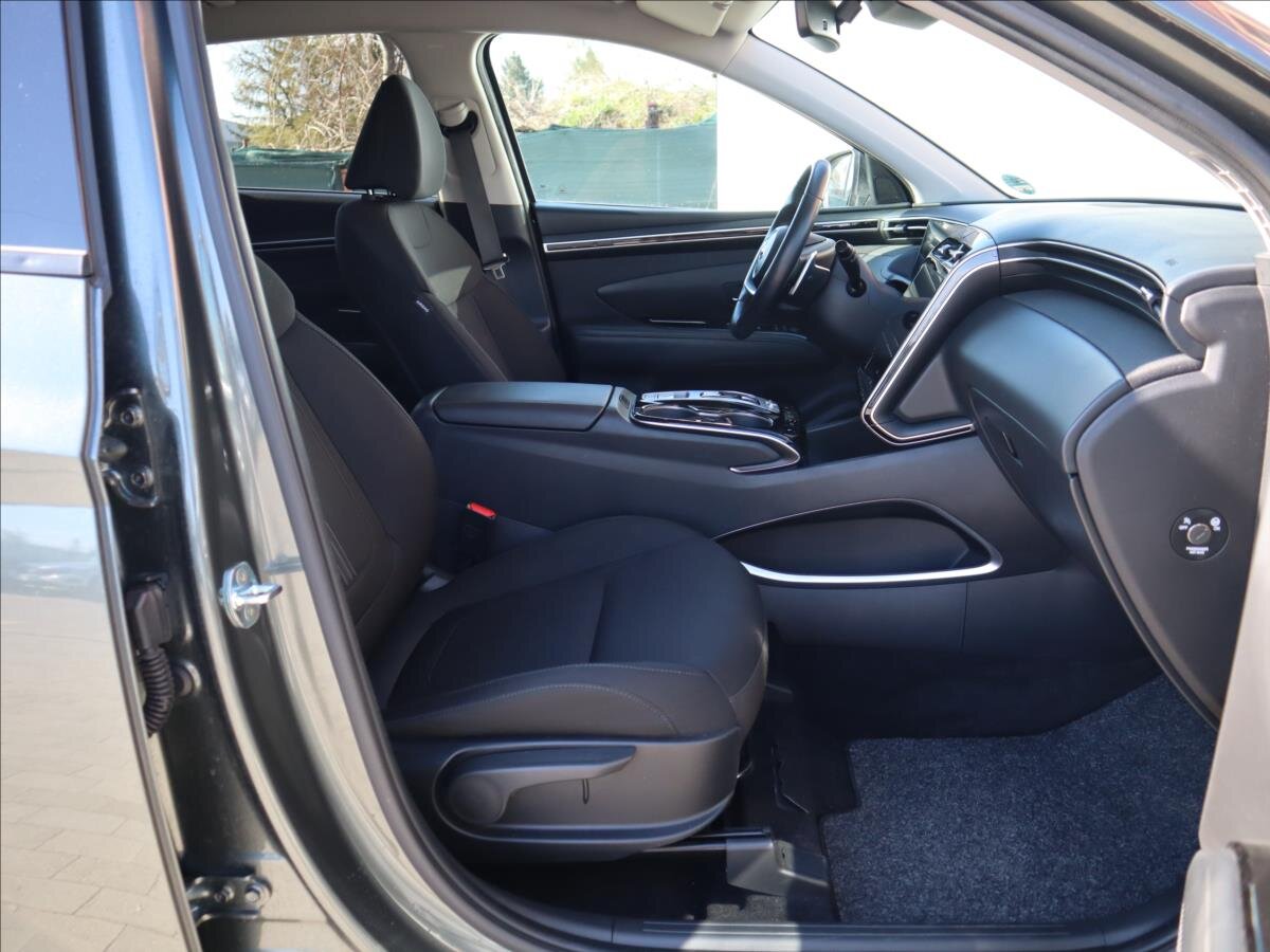 Hyundai Tucson SUV / Terénní 1,6 l 100 kw