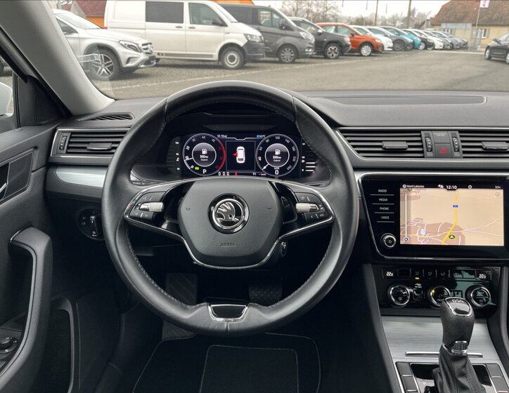 Škoda Superb Kombi 2,0 l 110 kw