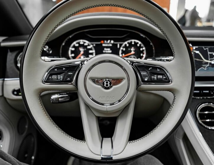 Bentley Continental GTC 18