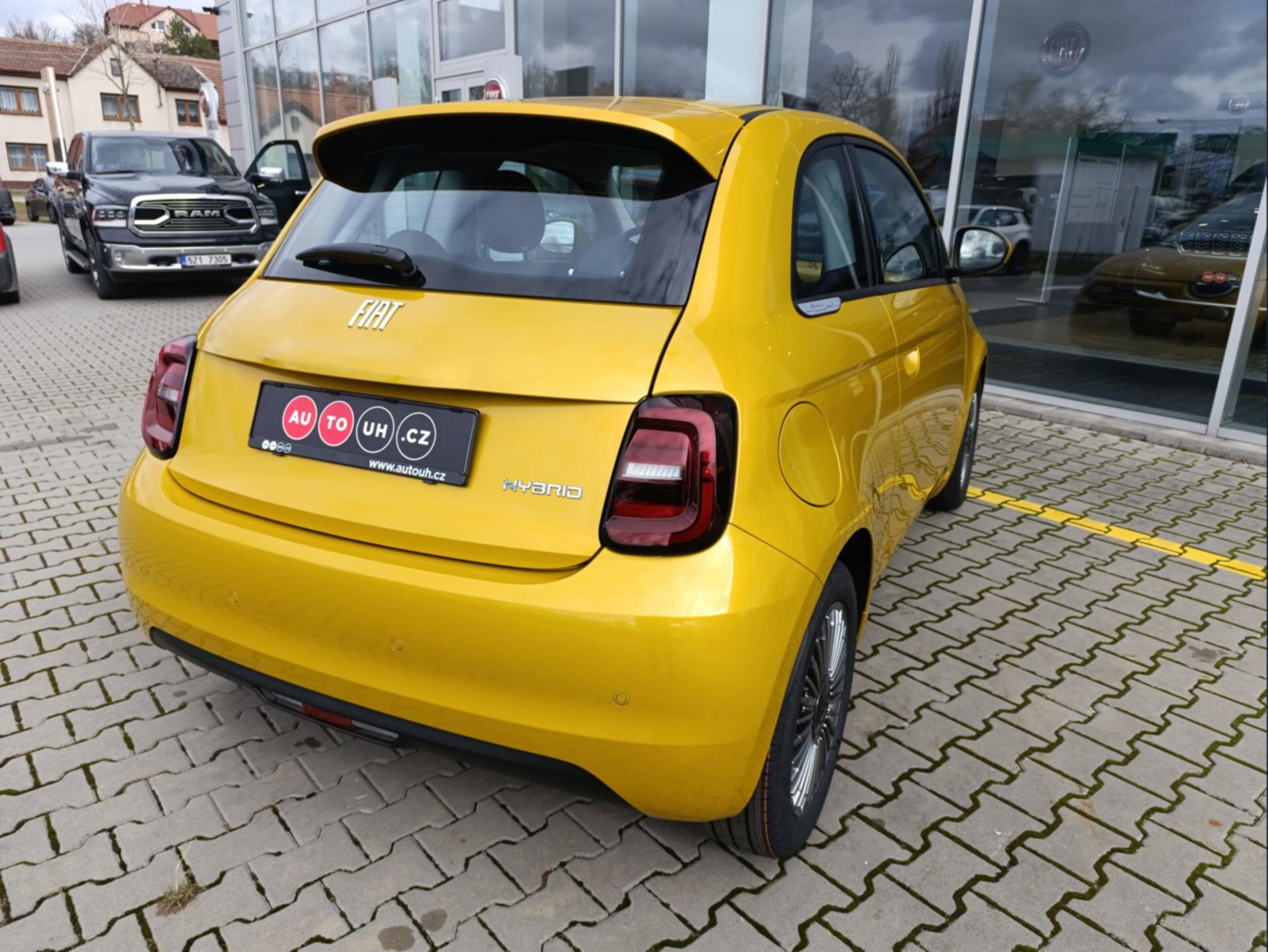 Fiat 500 Hatchback 999,0 48 kw