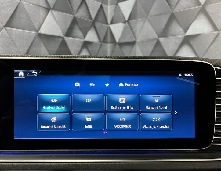 Mercedes-Benz GLS 16