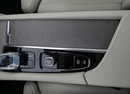 Volvo XC90 SUV / Terénní 2,0 l 173 kw