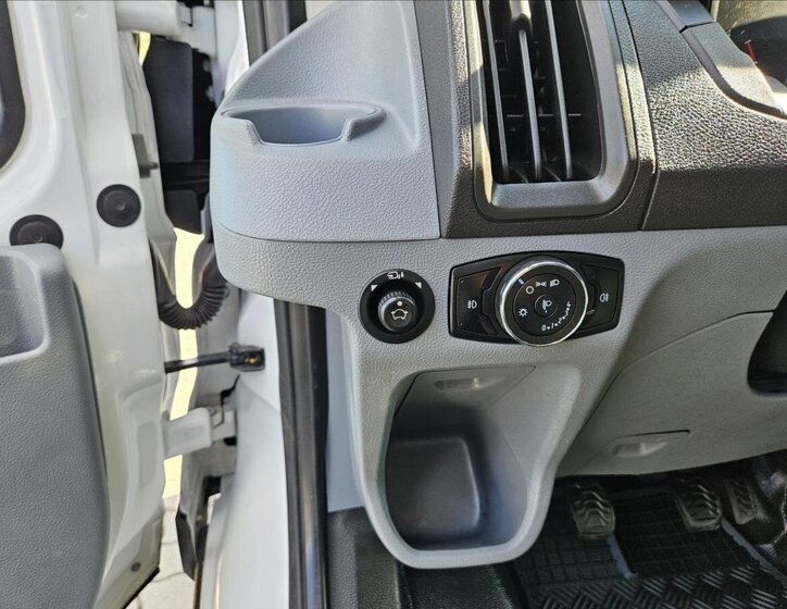 Ford Transit Ostatní 2,0 l 96 kw