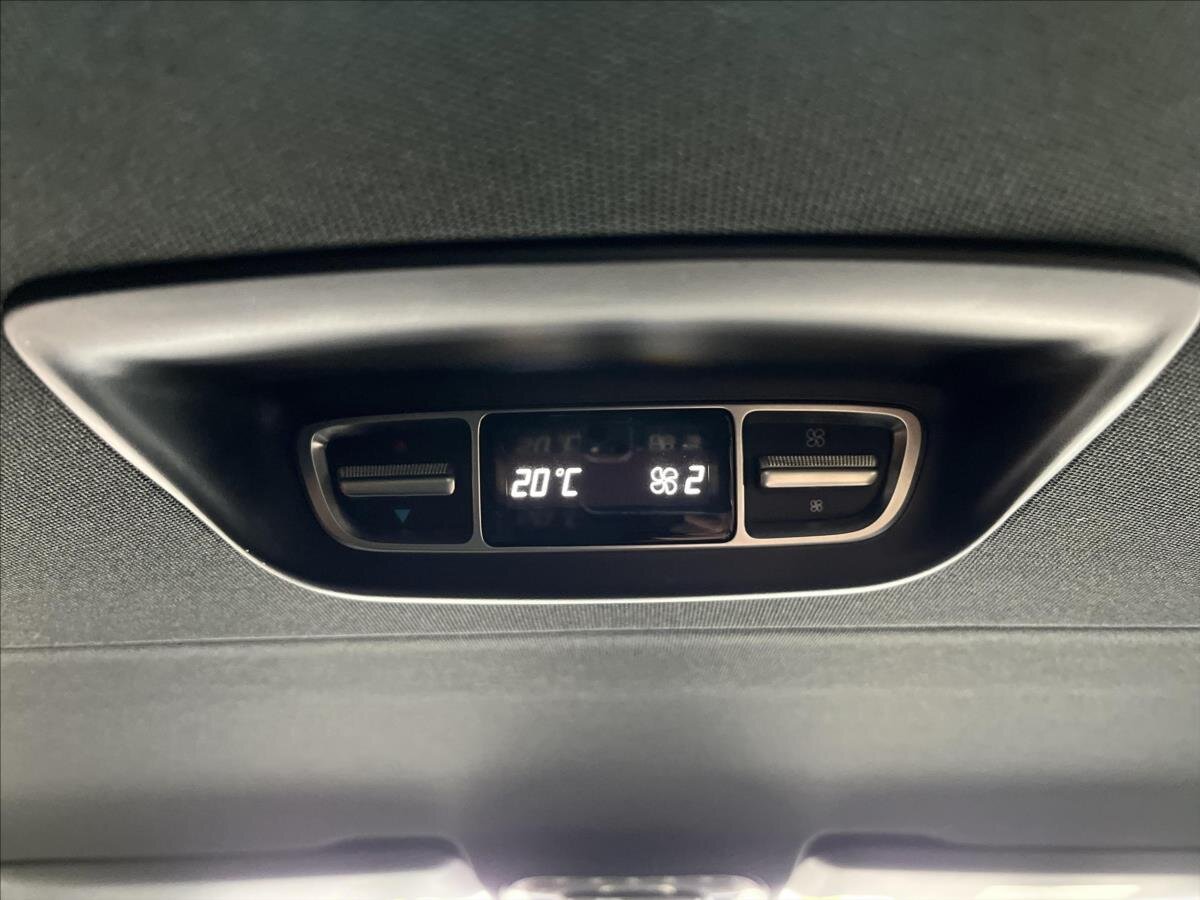 Mercedes-Benz Třídy V MPV 2,0 l 174 kw