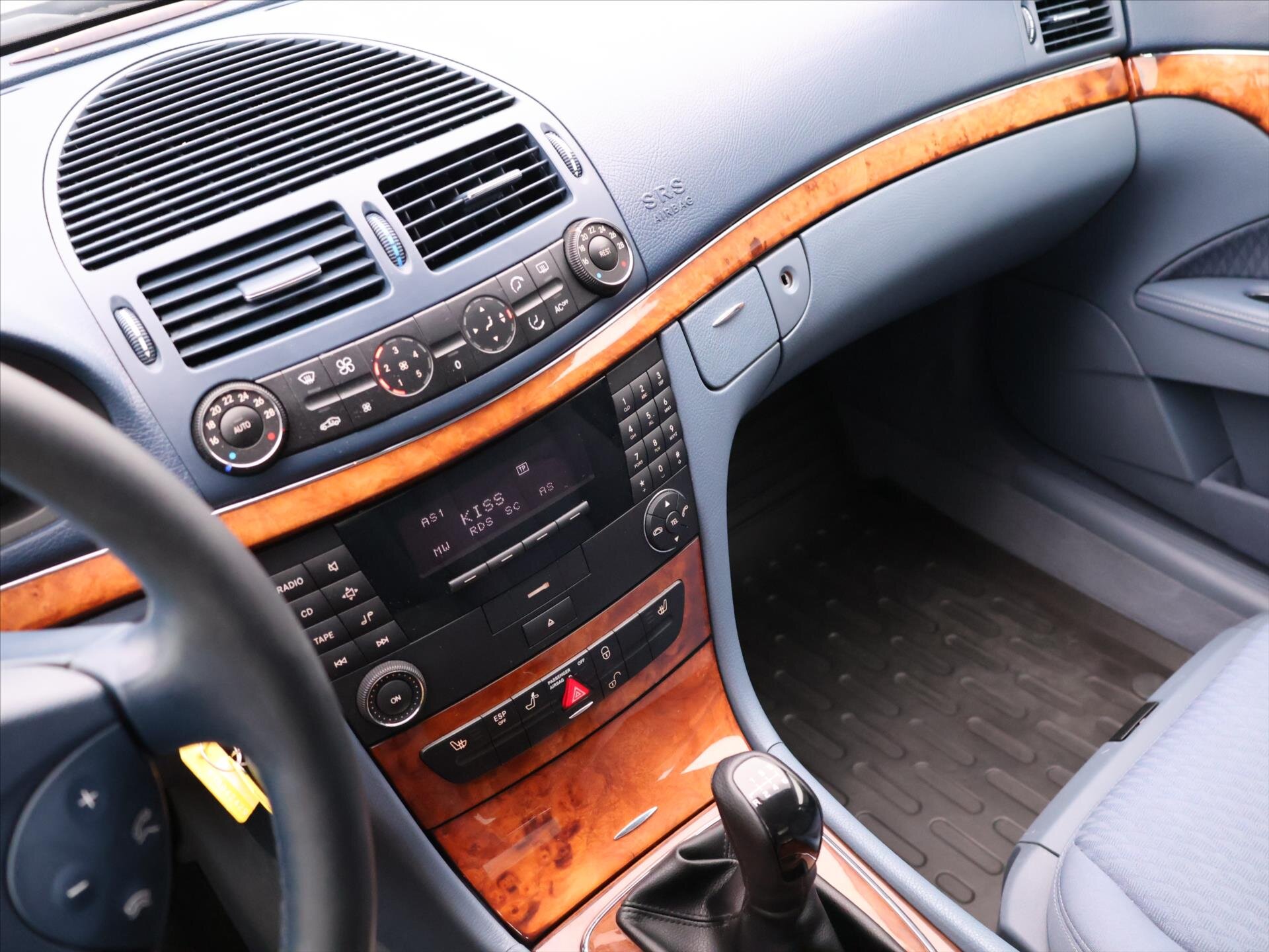 Mercedes-Benz Třídy E Sedan 2,7 l 130 kw