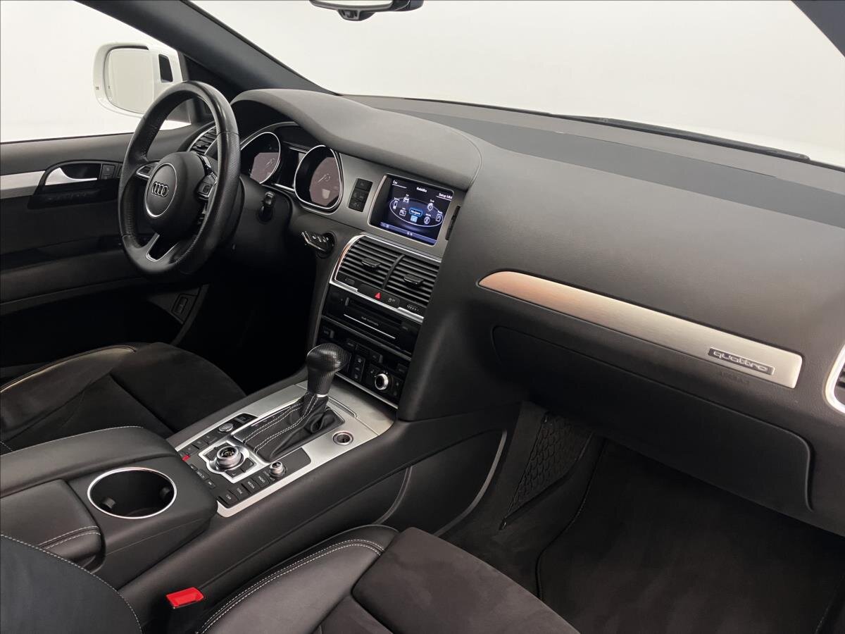 Audi Q7 SUV / Terénní 3,0 l 180 kw