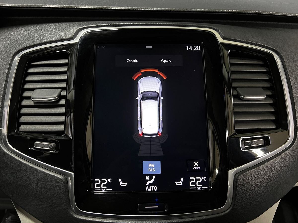 Volvo XC90 SUV 2,0 l 173 kw