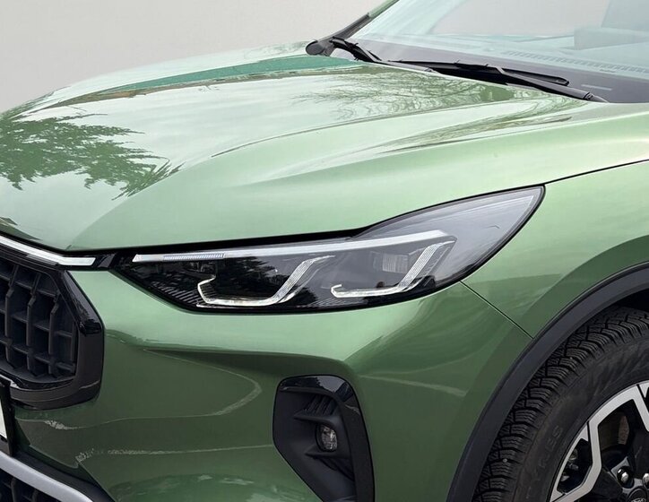 Ford Kuga SUV / Terénní 2,5 l 178 kw