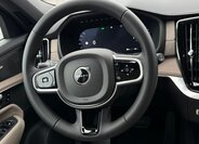 Volvo XC90 SUV / Terénní 2,0 l 184 kw