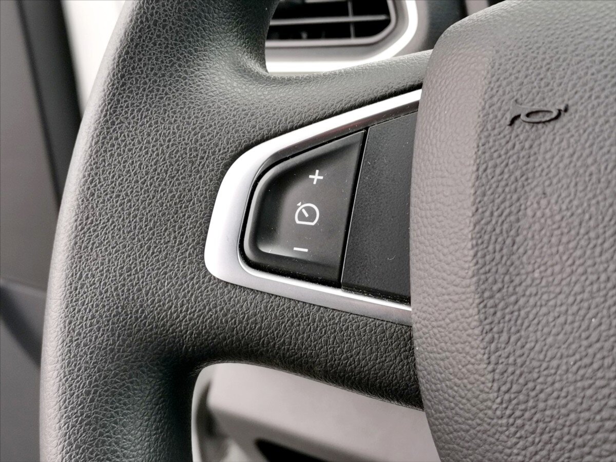 Renault Master Valník 2,3 l 120 kw