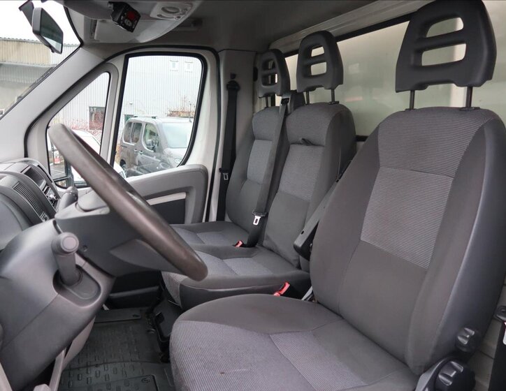 Peugeot Boxer Ostatní 2,2 l 88 kw