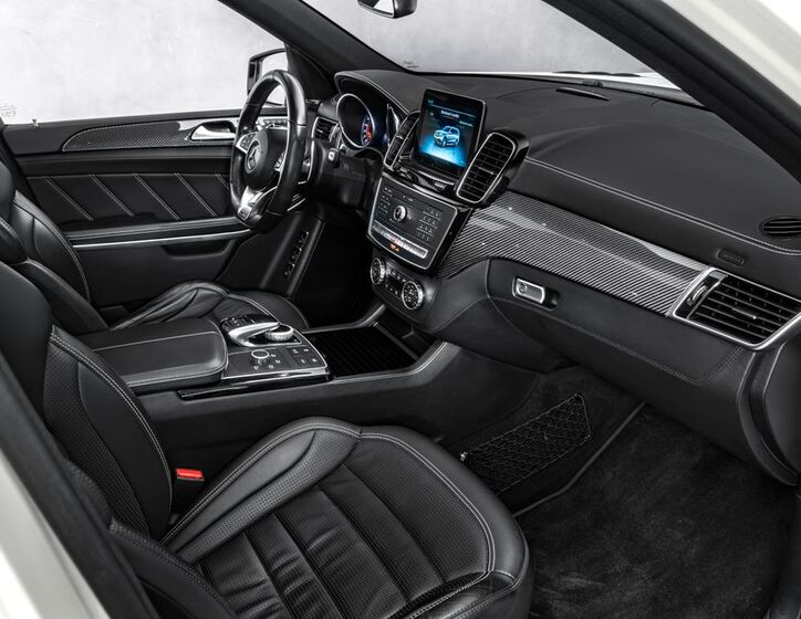 Mercedes-Benz GLS 14