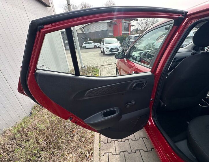 Hyundai i10 Hatchback 998,0 46 kw