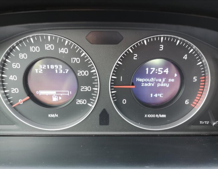 Volvo XC60 Kombi 2,4 l 136 kw